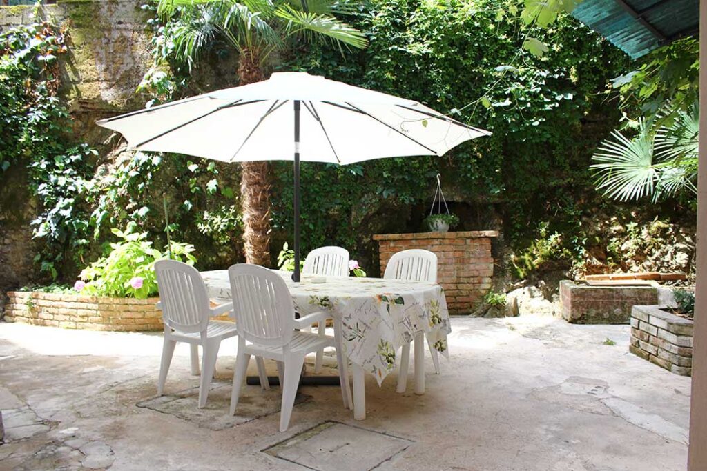 artment with private garden and barbecue Villa San Giuseppe Lovran in Opatia riviera